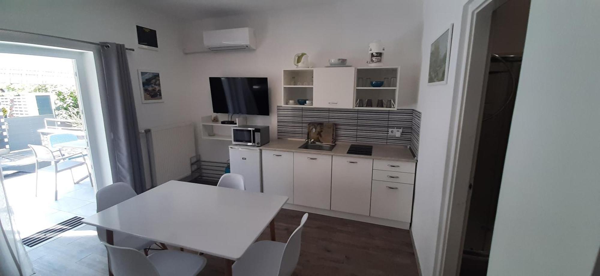 Ancsi Apartmanhaz Balatonlelle Zewnętrze zdjęcie